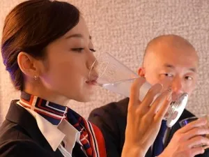 Chị hàng xóm thiếu thốn tình dục của tôi