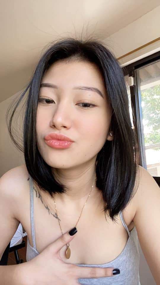 "anh có muốn quan hệ em không?"
